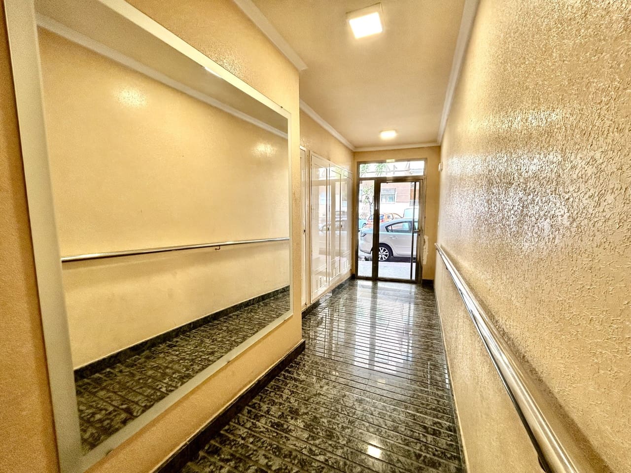 2 soveværelse Lejlighed til salg i Torrevieja - € 149.000 (Ref: 9808362)