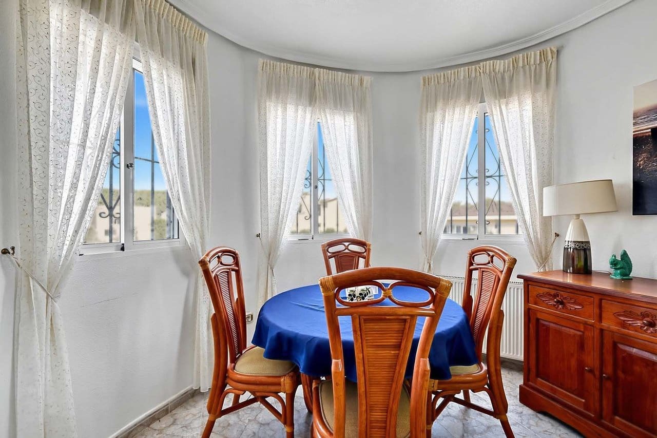 3 soverom Villa til salgs i Pinar de Campoverde med svømmebasseng - € 299 950 (Ref: 9808364)