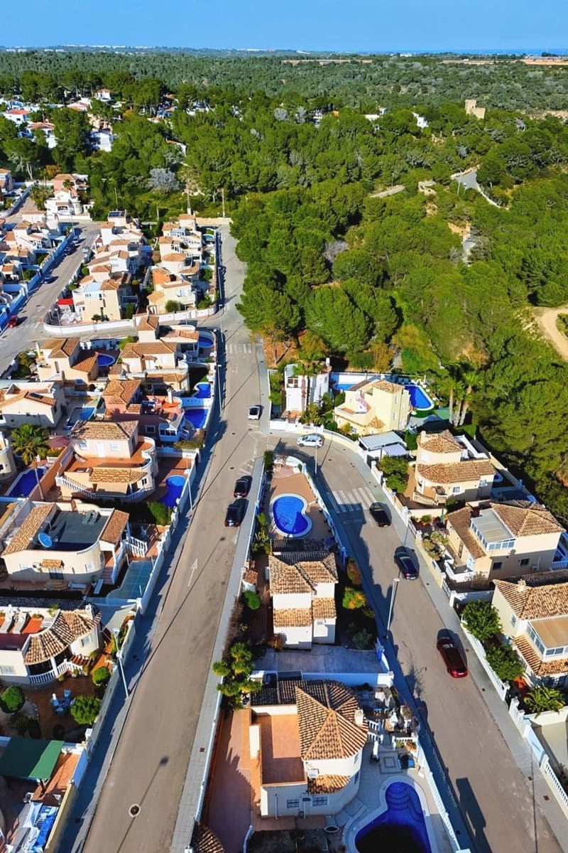 3 soverom Villa til salgs i Pinar de Campoverde med svømmebasseng - € 299 950 (Ref: 9808364)