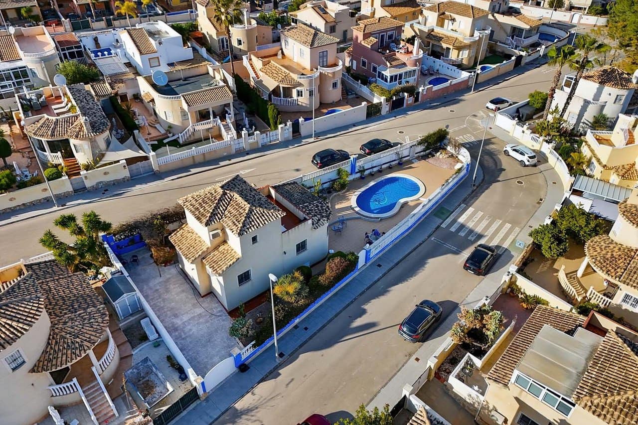 3 soverom Villa til salgs i Pinar de Campoverde med svømmebasseng - € 299 950 (Ref: 9808364)