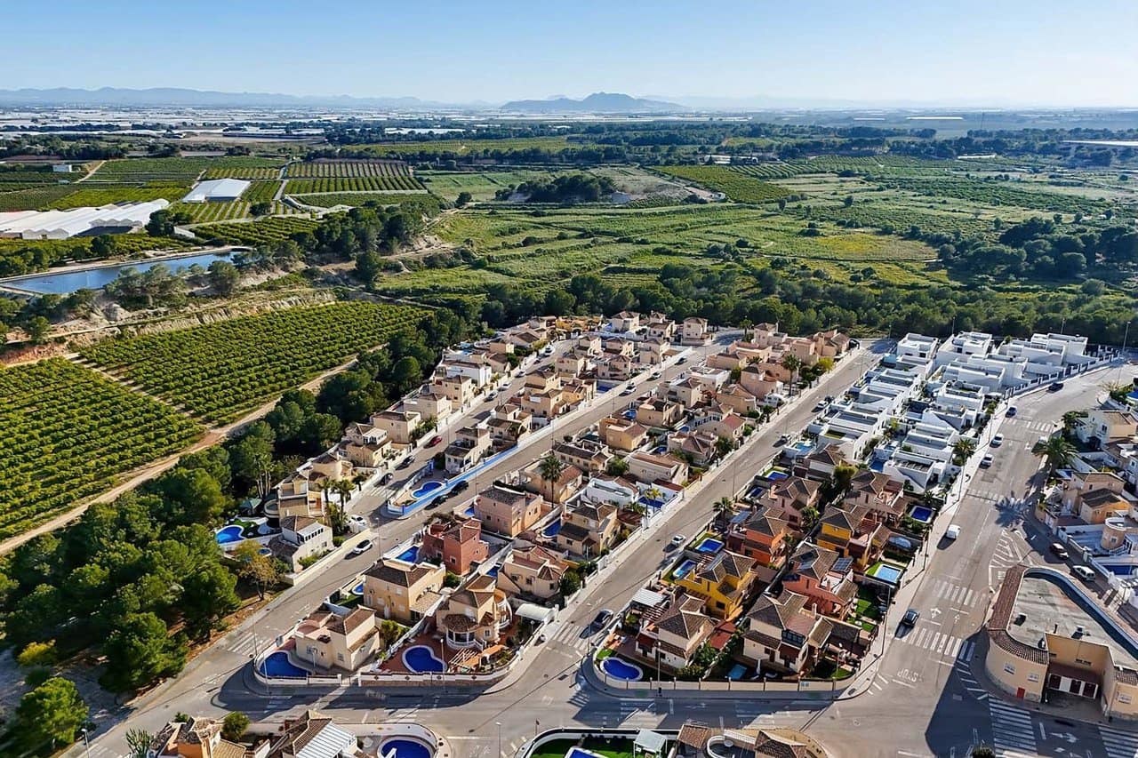 3 soverom Villa til salgs i Pinar de Campoverde med svømmebasseng - € 299 950 (Ref: 9808364)