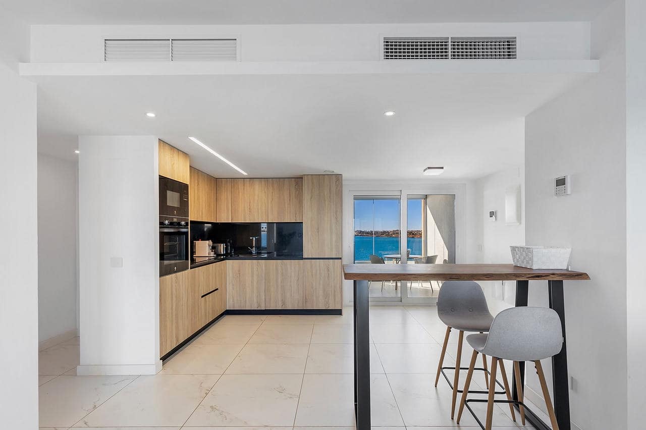 2 soveværelse Lejlighed til salg i Torrevieja - € 765.000 (Ref: 9808368)