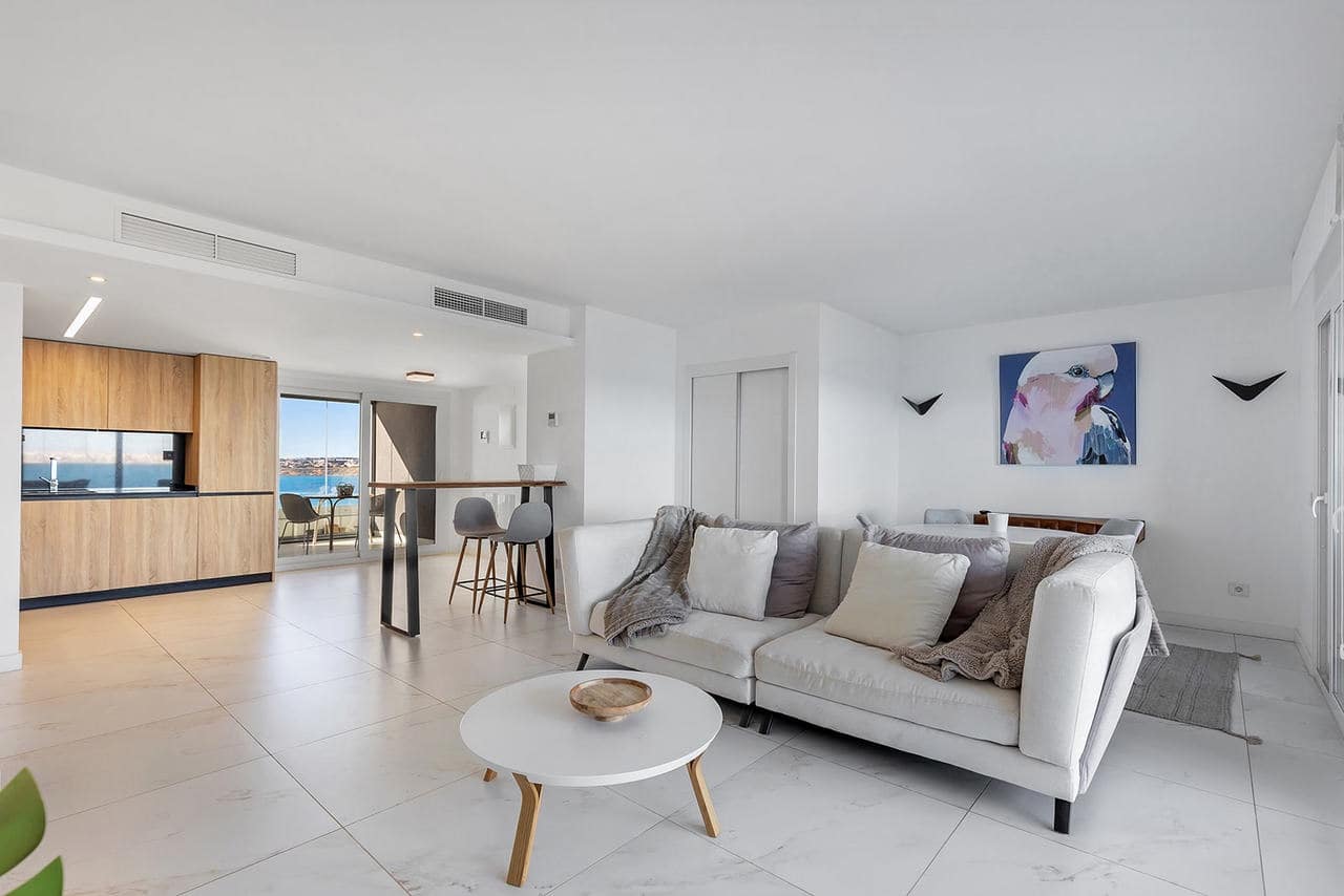 2 soveværelse Lejlighed til salg i Torrevieja - € 765.000 (Ref: 9808368)