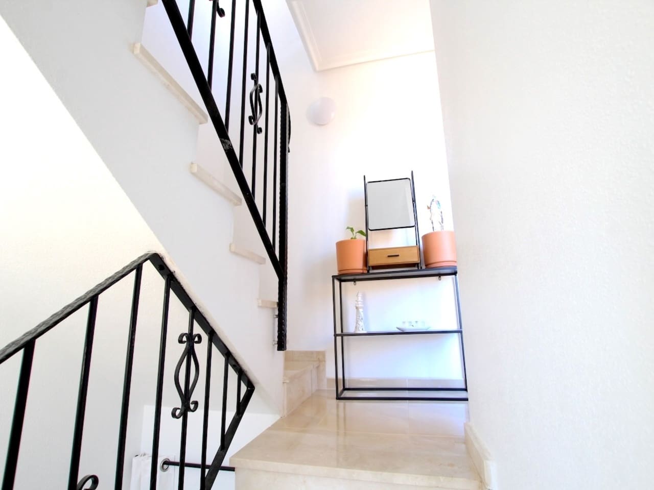 3 soveværelse Villa til salg i San Miguel de Salinas med swimmingpool - € 210.000 (Ref: 9808372)