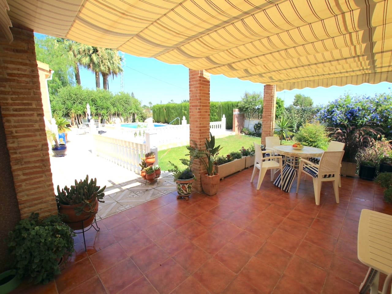 3 slaapkamer Finca/Landhuis te koop in Daya Vieja met zwembad - € 415.000 (Ref: 9808373)