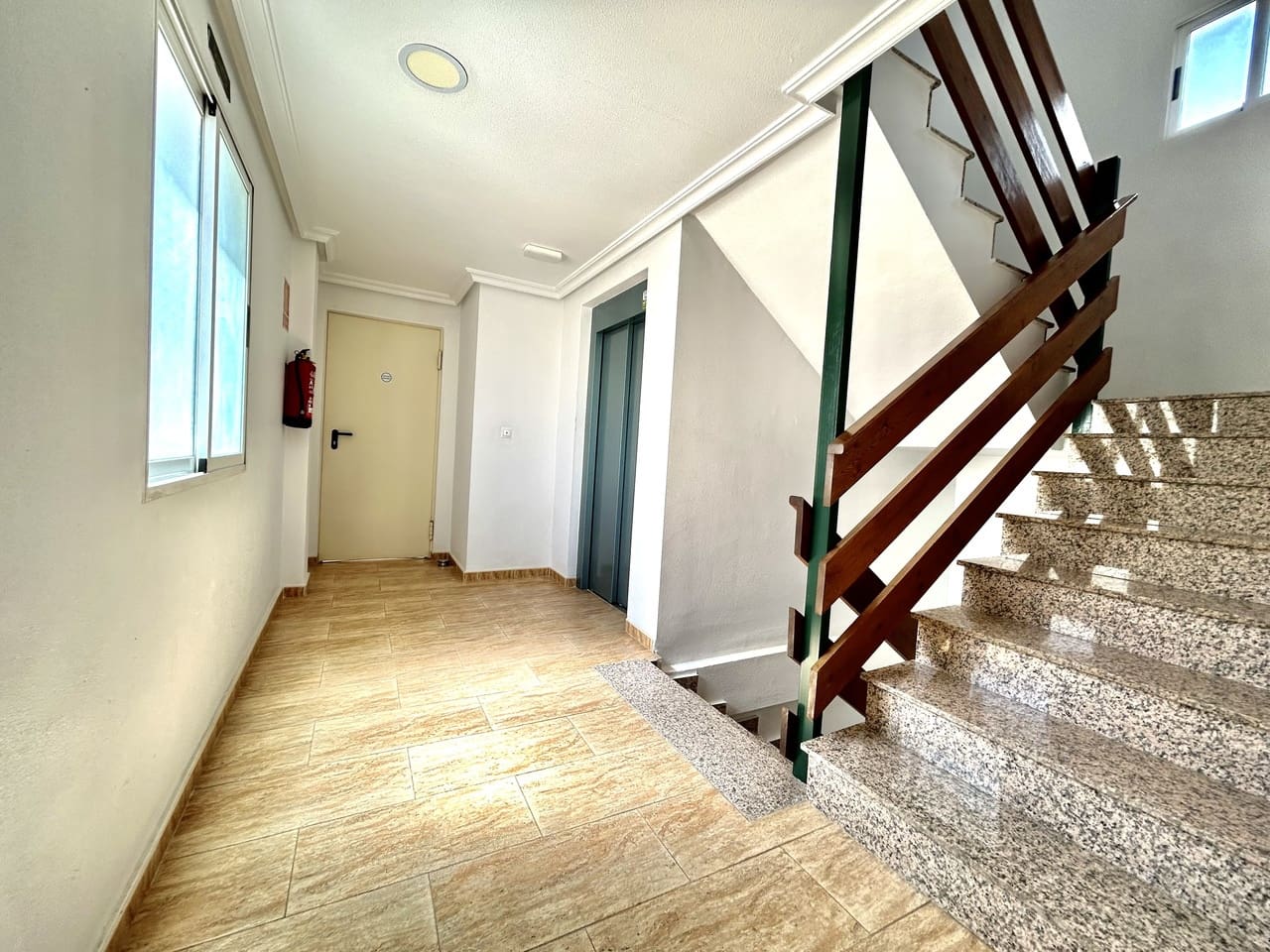 4 chambre Appartement à vendre à Almoradi avec garage - 159 000 € (Ref: 9808379)