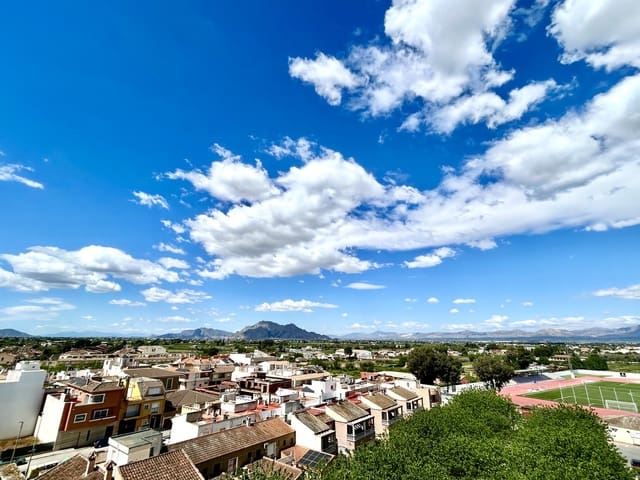 4 chambre Appartement à vendre à Almoradí avec garage - 159 000 € (Ref: 9808379)