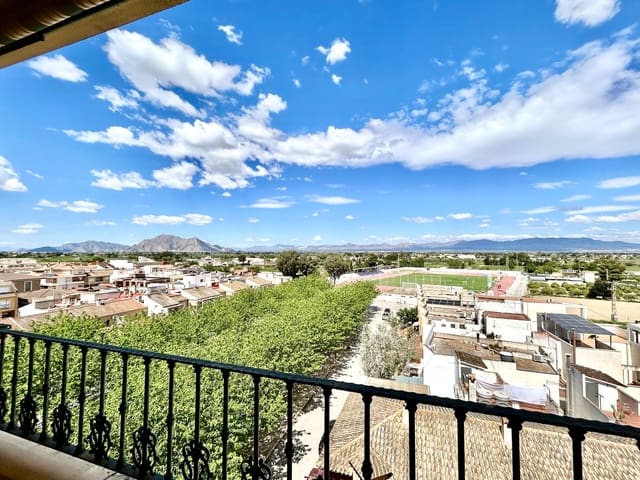 4 chambre Appartement à vendre à Almoradí avec garage - 159 000 € (Ref: 9808379)