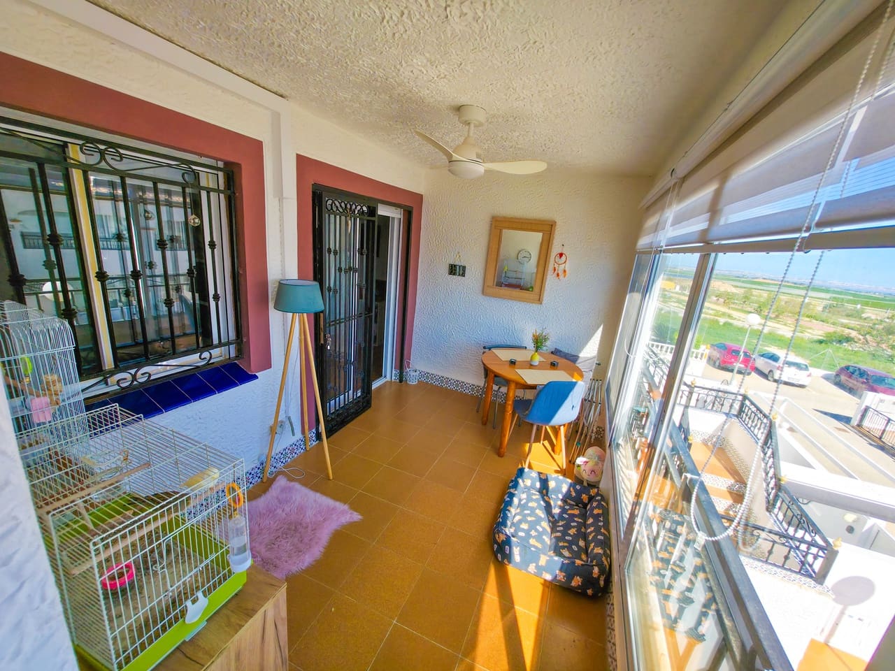 2 makuuhuone Huoneisto myytävänä paikassa Torrevieja mukana uima-altaan - 137 500 € (Ref: 9808383)