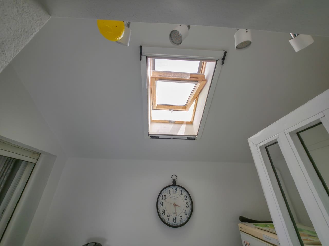 2 makuuhuone Huoneisto myytävänä paikassa Torrevieja mukana uima-altaan - 135 000 € (Ref: 9808384)