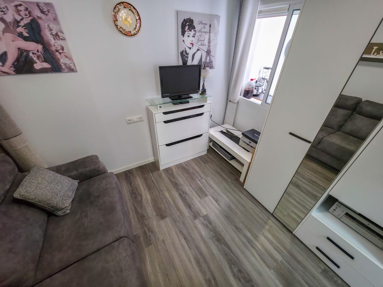 2 makuuhuone Huoneisto myytävänä paikassa Torrevieja mukana uima-altaan - 135 000 € (Ref: 9808384)