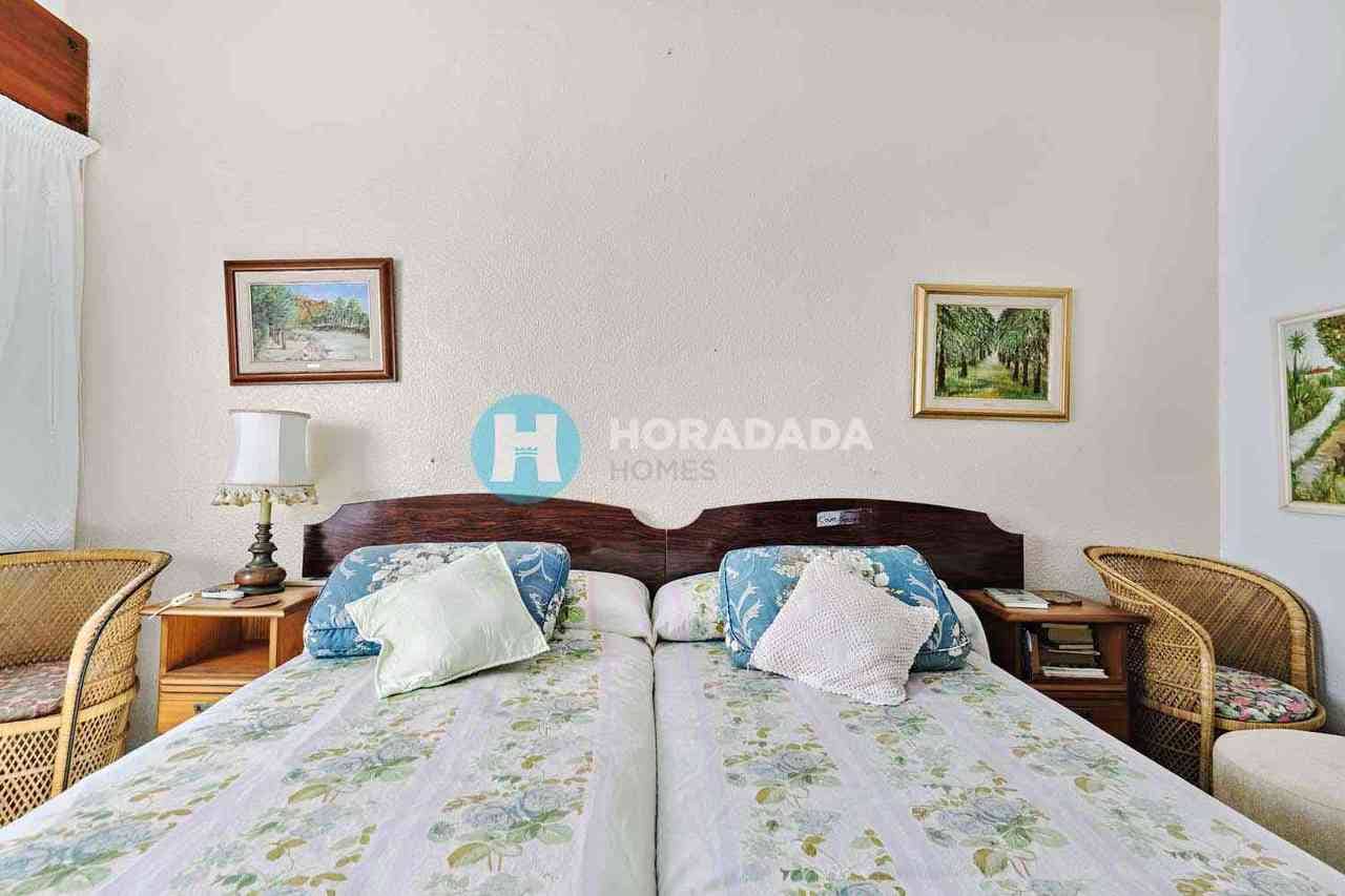 4 quarto Moradia para venda em Campoamor - 825 000 € (Ref: 9808388)
