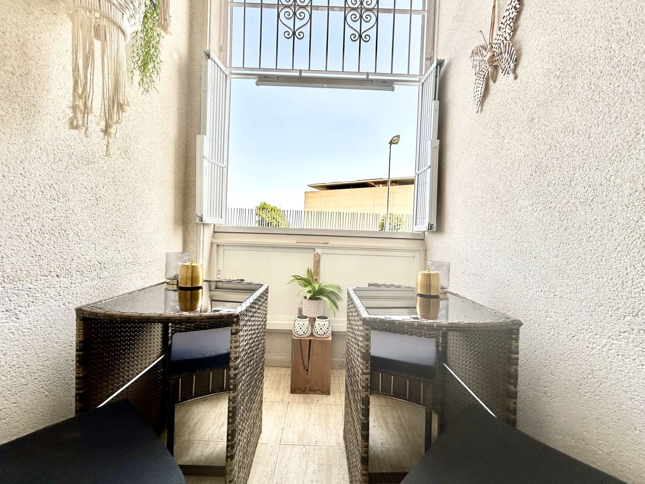 2 soveværelse Lejlighed til salg i Torrevieja med swimmingpool - € 125.000 (Ref: 9808389)