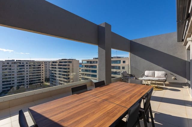 3 makuuhuone Kattohuoneisto myytävänä paikassa El Molino, Torrevieja - 765 000 € (Ref: 9808399)