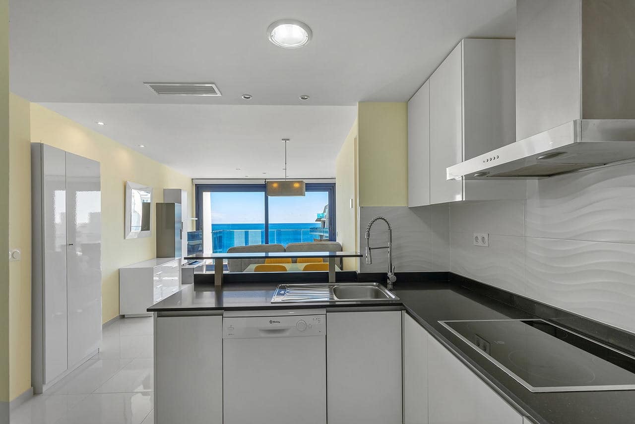 2 makuuhuone Kattohuoneisto myytävänä paikassa Torrevieja - 699 000 € (Ref: 9808400)