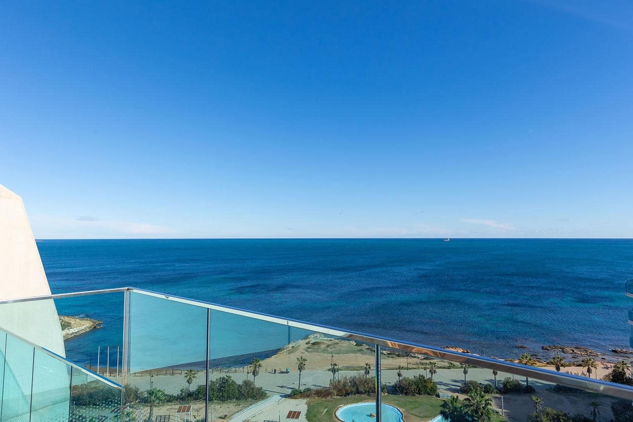 2 makuuhuone Kattohuoneisto myytävänä paikassa Torrevieja - 699 000 € (Ref: 9808400)