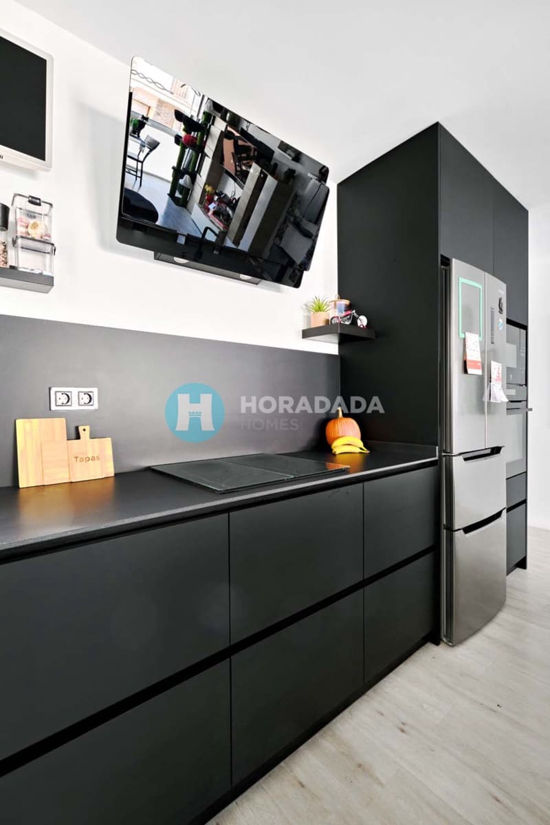 Apartamento de 3 habitaciones en Torre de la Horadada en venta - 239.000 € (Ref: 9808413)