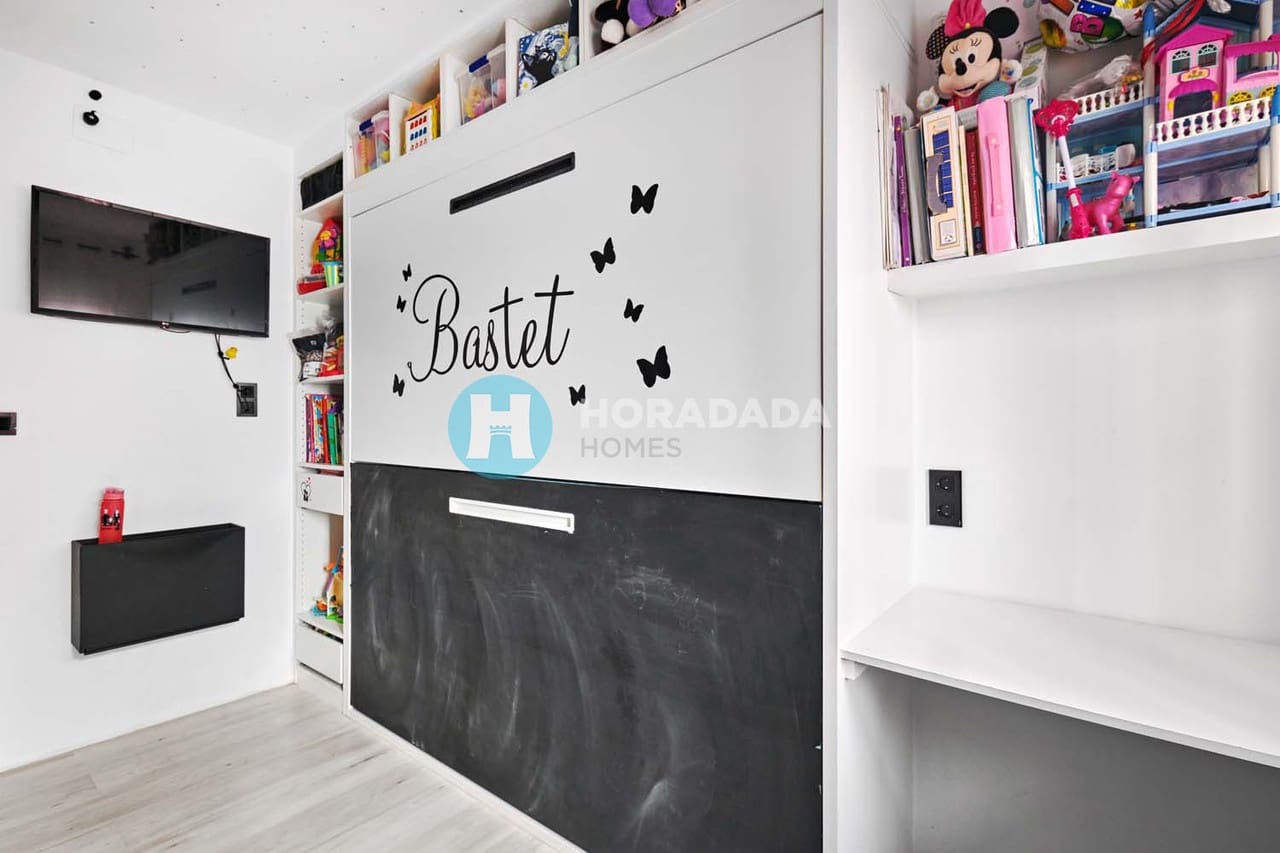 Apartamento de 3 habitaciones en Torre de la Horadada en venta - 239.000 € (Ref: 9808413)