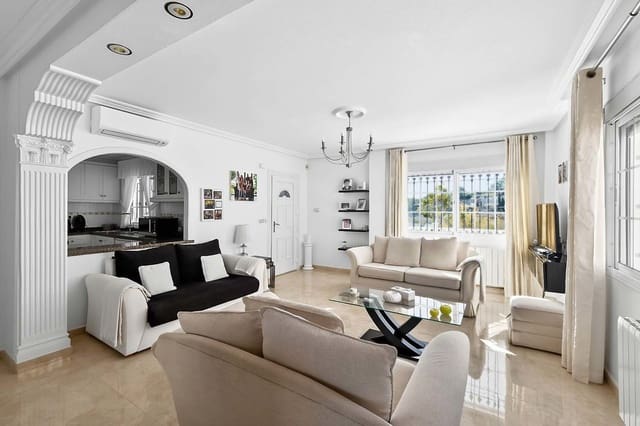 3 soverom Villa til salgs i Pinar de Campoverde, Pilar de la Horadada med svømmebasseng - € 359 999 (Ref: 9808414)