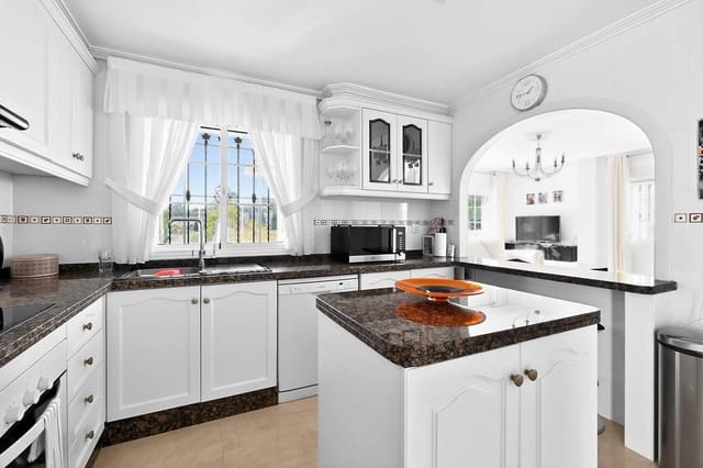 3 soverom Villa til salgs i Pinar de Campoverde, Pilar de la Horadada med svømmebasseng - € 359 999 (Ref: 9808414)