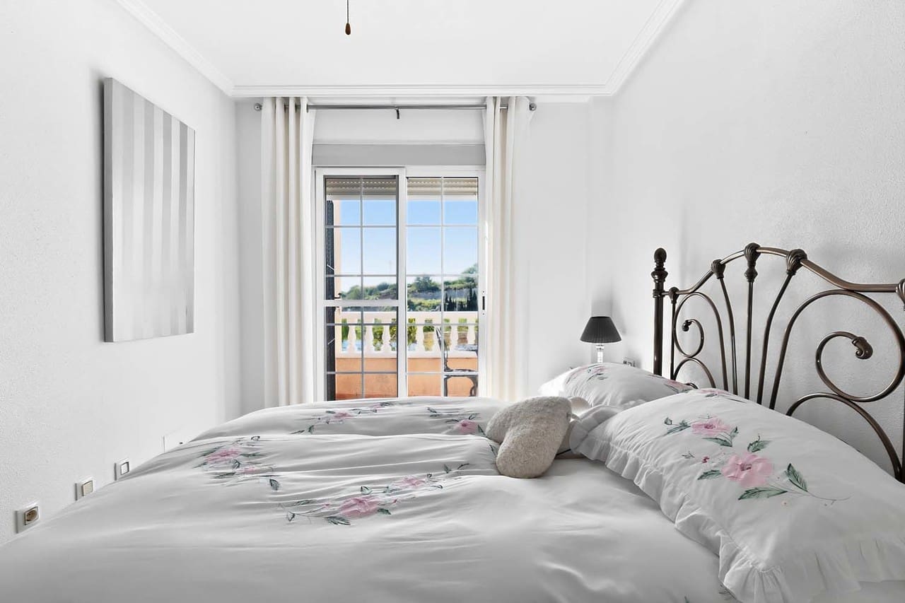 3 quarto Moradia para venda em Pinar de Campoverde com piscina - 359 999 € (Ref: 9808414)