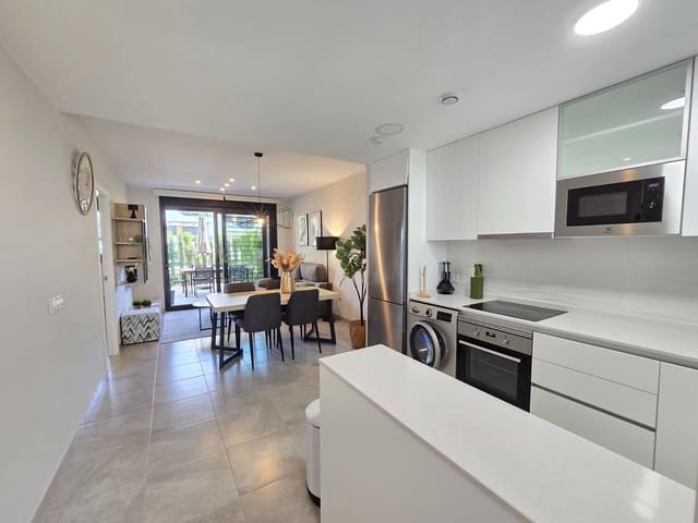 2 slaapkamer Appartement te koop in Dehesa de Campoamor, Orihuela met zwembad - € 265.000 (Ref: 9808418)