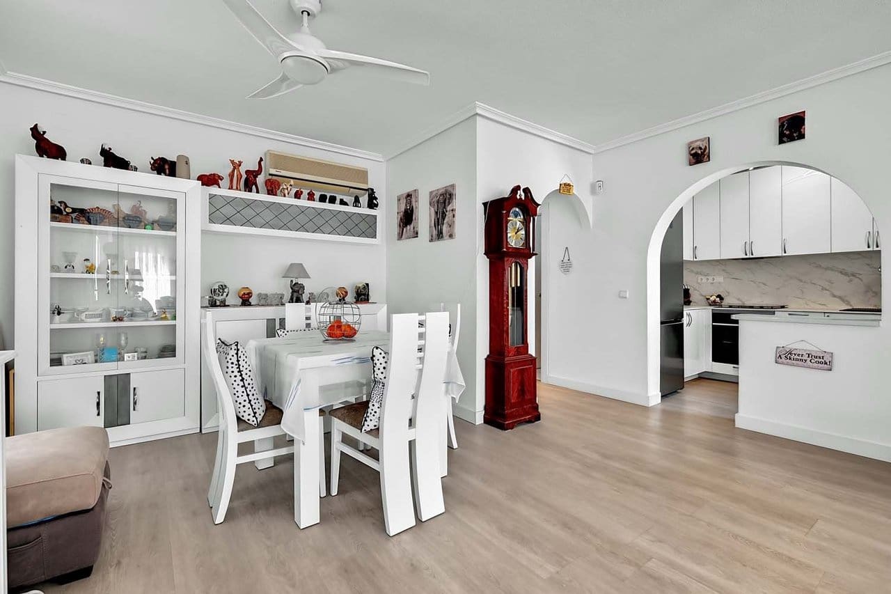 3 soverom Villa til salgs i Pinar de Campoverde med svømmebasseng - € 345 000 (Ref: 9808425)