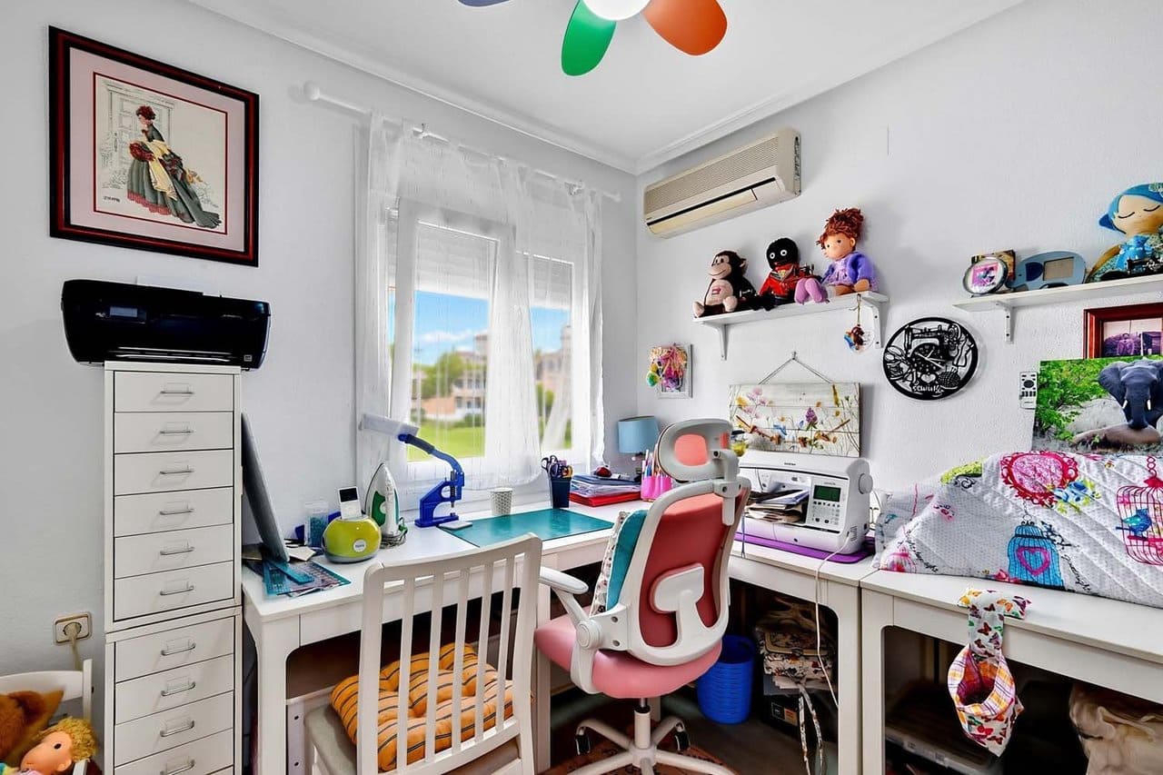 3 soverom Villa til salgs i Pinar de Campoverde med svømmebasseng - € 345 000 (Ref: 9808425)