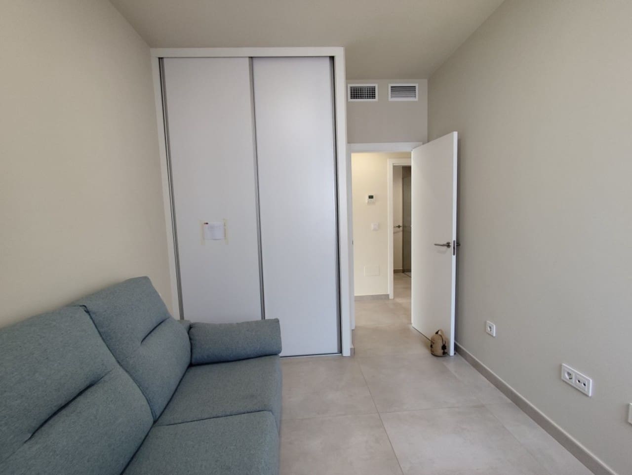 3 slaapkamer Penthouse te koop in Mar de Cristal met zwembad - € 325.000 (Ref: 9808431)