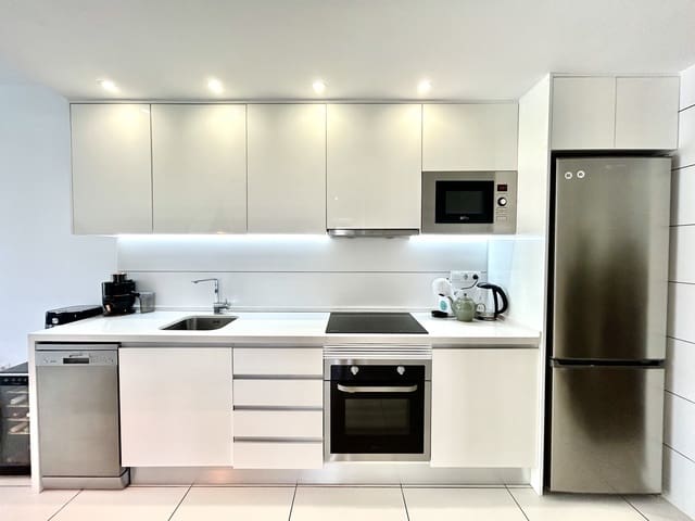 Apartamento de 2 habitaciones en Los Dolses, Orihuela en venta con piscina garaje - 229.500 € (Ref: 9808441)