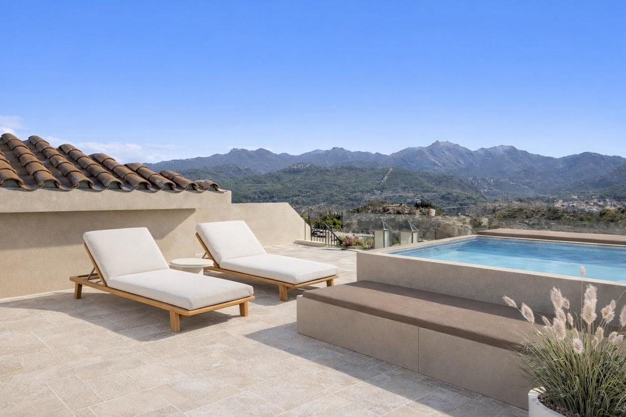 3 bedroom Apartment for sale in Monda with pool - € 575,000 (Ref: 9808456)