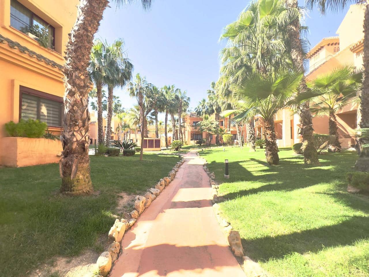 1 Zimmer Apartment zu verkaufen in Los Alcazares mit Pool - 145.000 € (Ref: 9808458)
