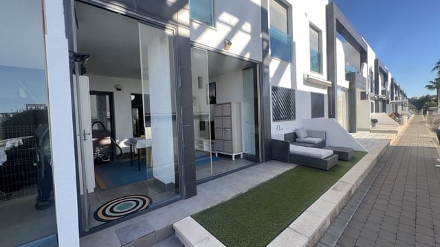 2 sovrum Lägenhet till salu i La Zenia, Orihuela med garage - 275 000 € (Ref: 9808459)