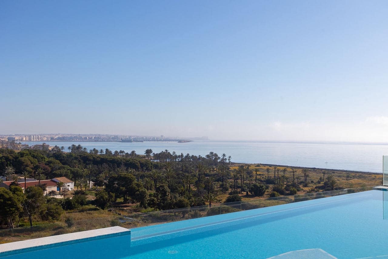 2 soverom Leilighet til salgs i Torrevieja - € 519 000 (Ref: 9808461)