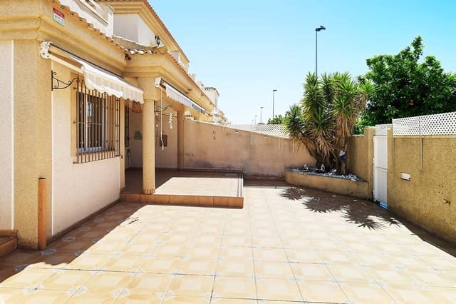 4 sovrum Villa till salu i Torre de la Horadada, Pilar de la Horadada med pool - 390 000 € (Ref: 9808462)