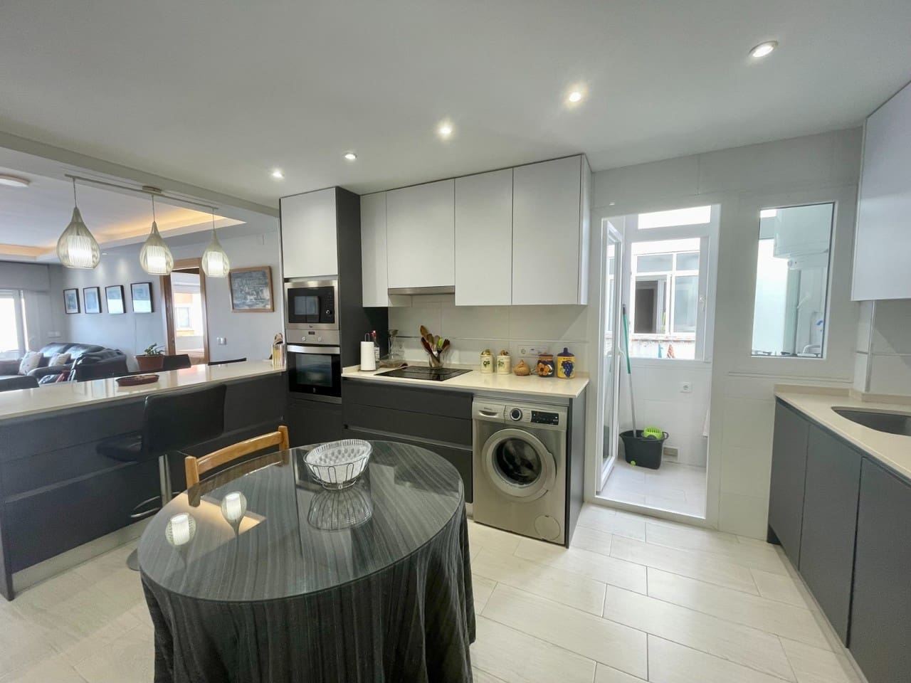 3 soveværelse Lejlighed til salg i Torrevieja - € 329.999 (Ref: 9808473)