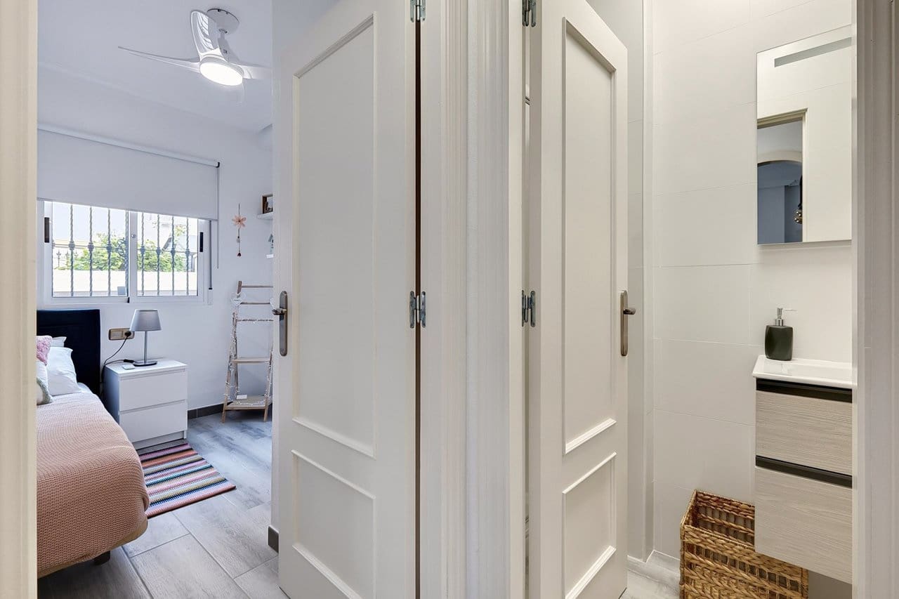 3 slaapkamer Villa te koop in Cabo Roig - € 260.000 (Ref: 9808475)