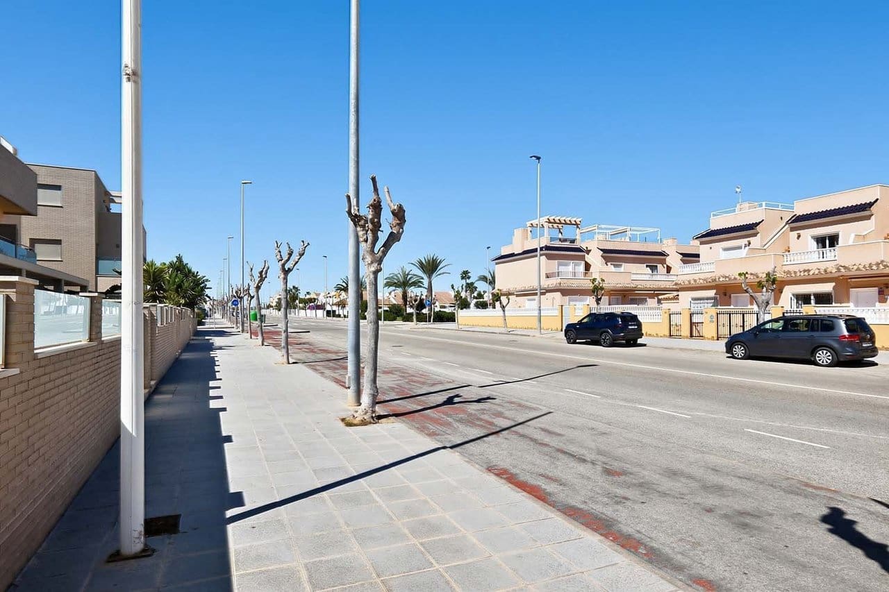 2 soverom Leilighet til salgs i Torre de la Horadada - € 280 000 (Ref: 9808478)