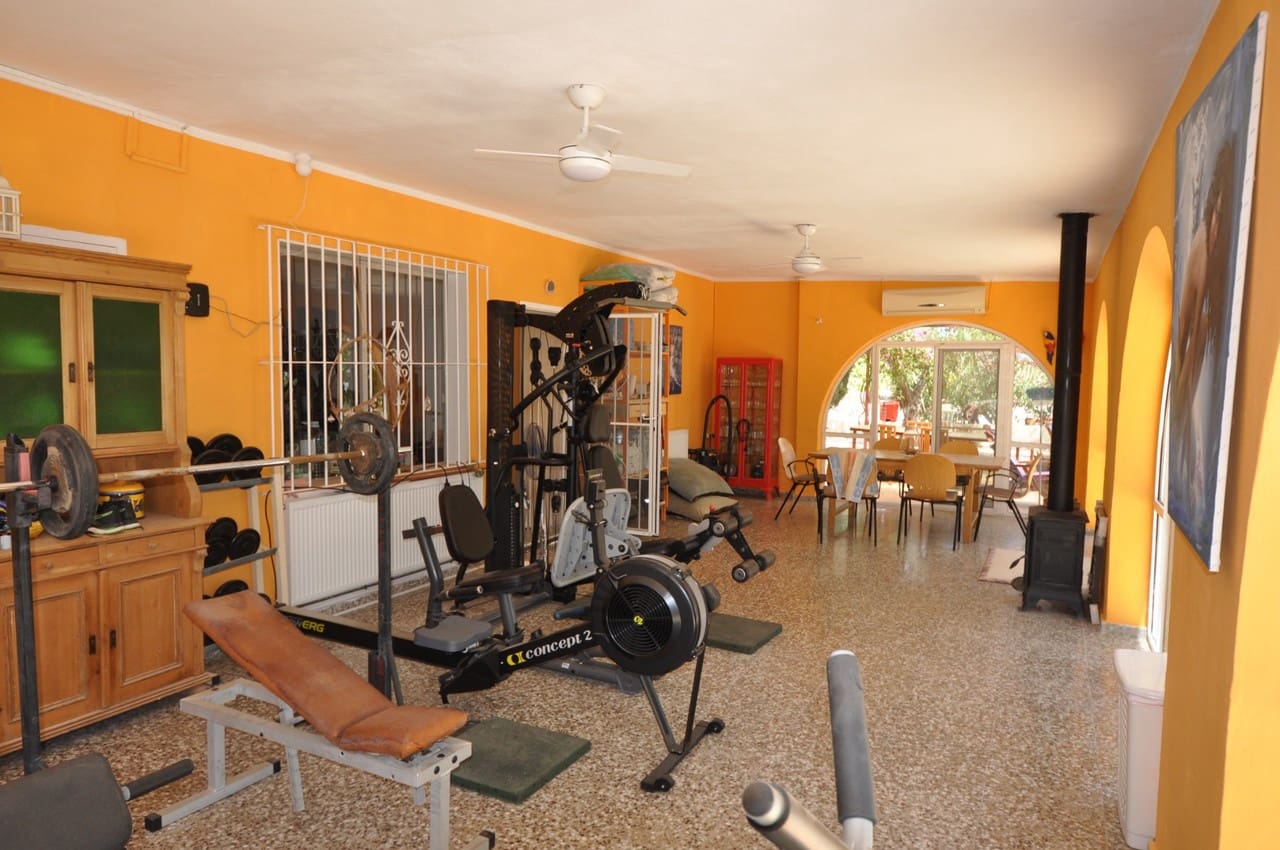 5 sovrum Finca/Hus på landet till salu i Crevillente / Crevillent med pool - 418 000 € (Ref: 9808479)