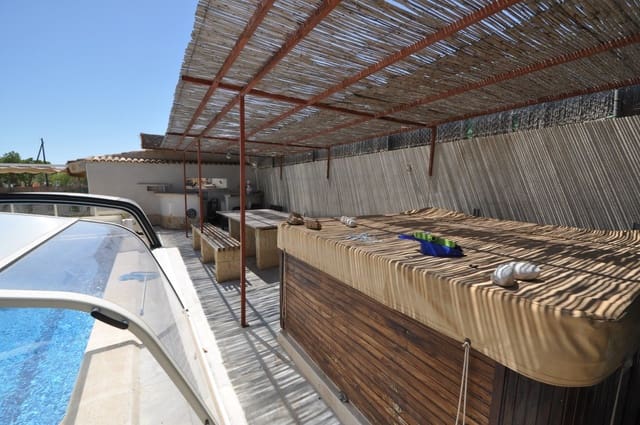 5 sovrum Finca/Hus på landet till salu i Crevillente / Crevillent med pool - 418 000 € (Ref: 9808479)