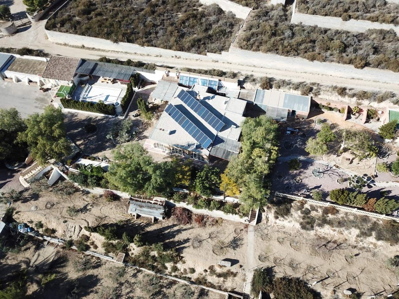 5 sovrum Finca/Hus på landet till salu i Crevillente / Crevillent med pool - 418 000 € (Ref: 9808479)