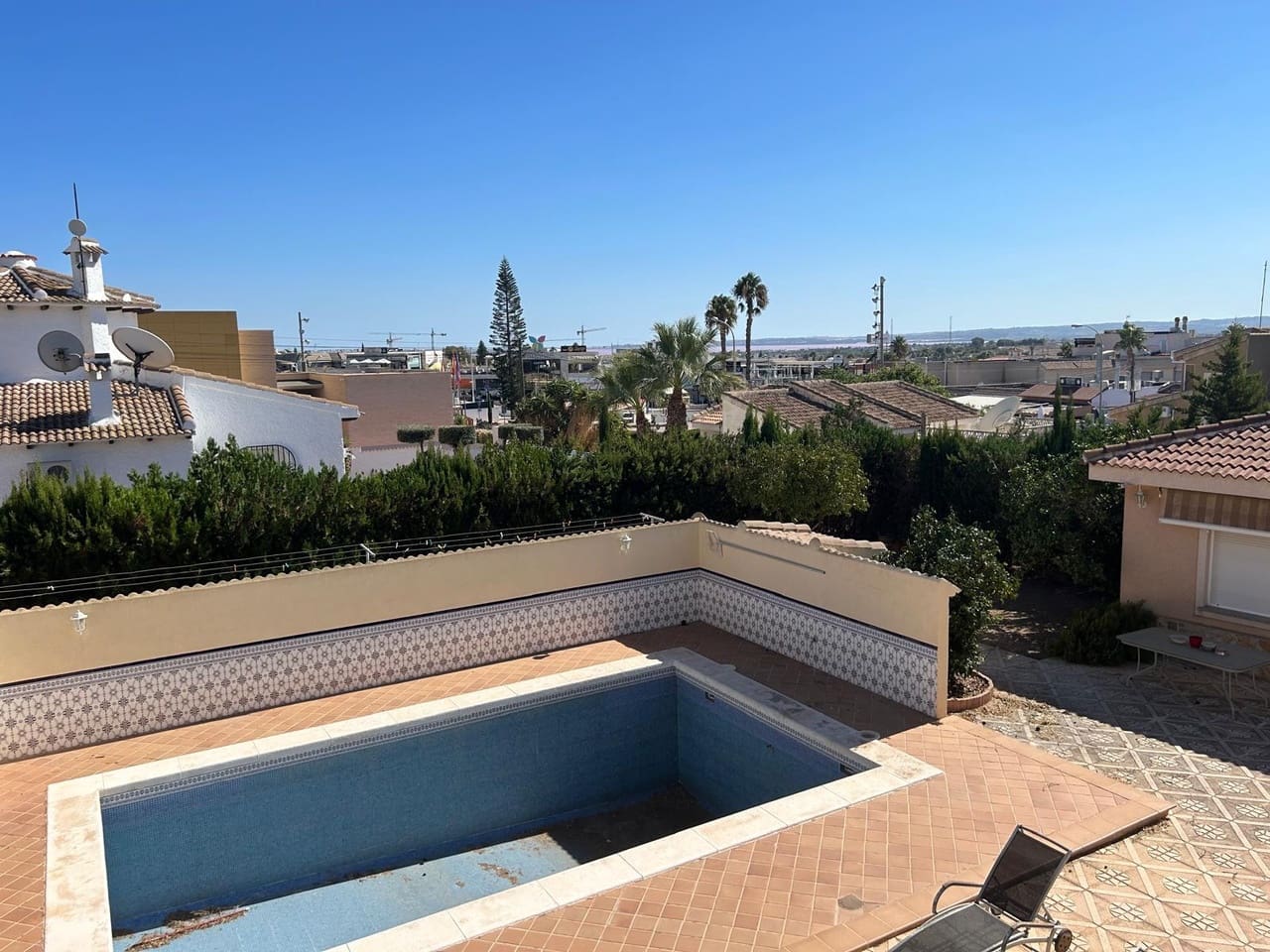 6 camera da letto Villa in vendita in Ciudad Quesada con piscina - 695.000 € (Rif: 9808485)