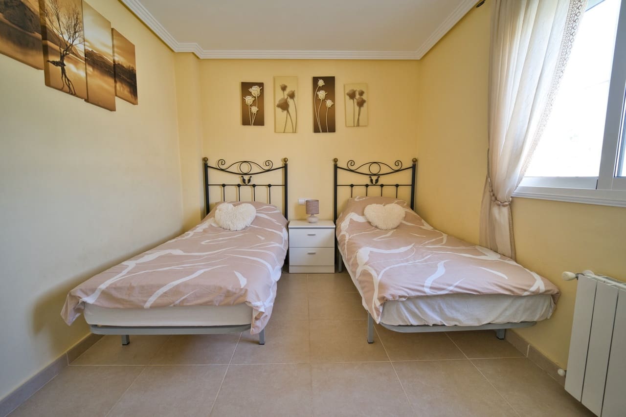 4 sovrum Villa till salu i Ciudad Quesada med pool - 674 950 € (Ref: 9808487)