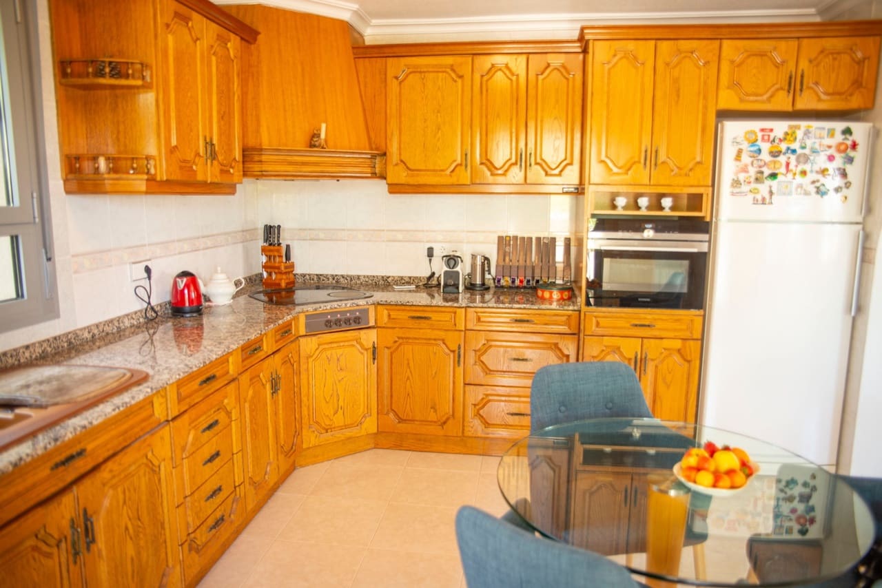 4 slaapkamer Villa te koop in Ciudad Quesada met zwembad - € 840.000 (Ref: 9808488)