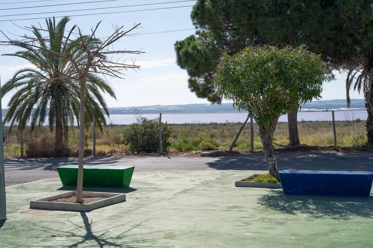 Casa de 2 habitaciones en Torrevieja en venta - 139.995 € (Ref: 9808528)