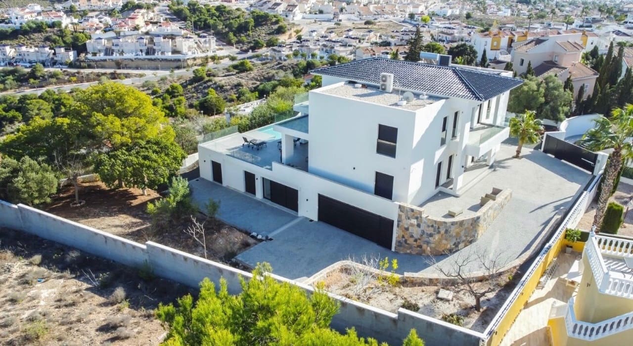 5 camera da letto Villa in vendita in Ciudad Quesada - 2.300.000 € (Rif: 9808529)