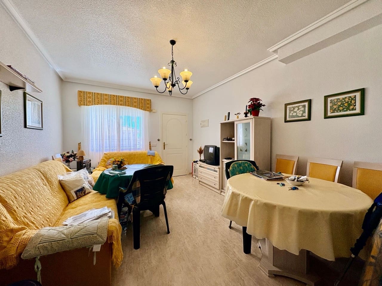 2 makuuhuone Huvila myytävänä paikassa Rojales mukana uima-altaan - 185 000 € (Ref: 9808543)