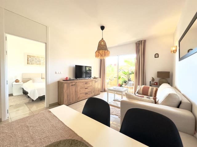 Apartamento de 2 habitaciones en Dehesa de Campoamor, Orihuela en venta con piscina - 239.000 € (Ref: 9808548)