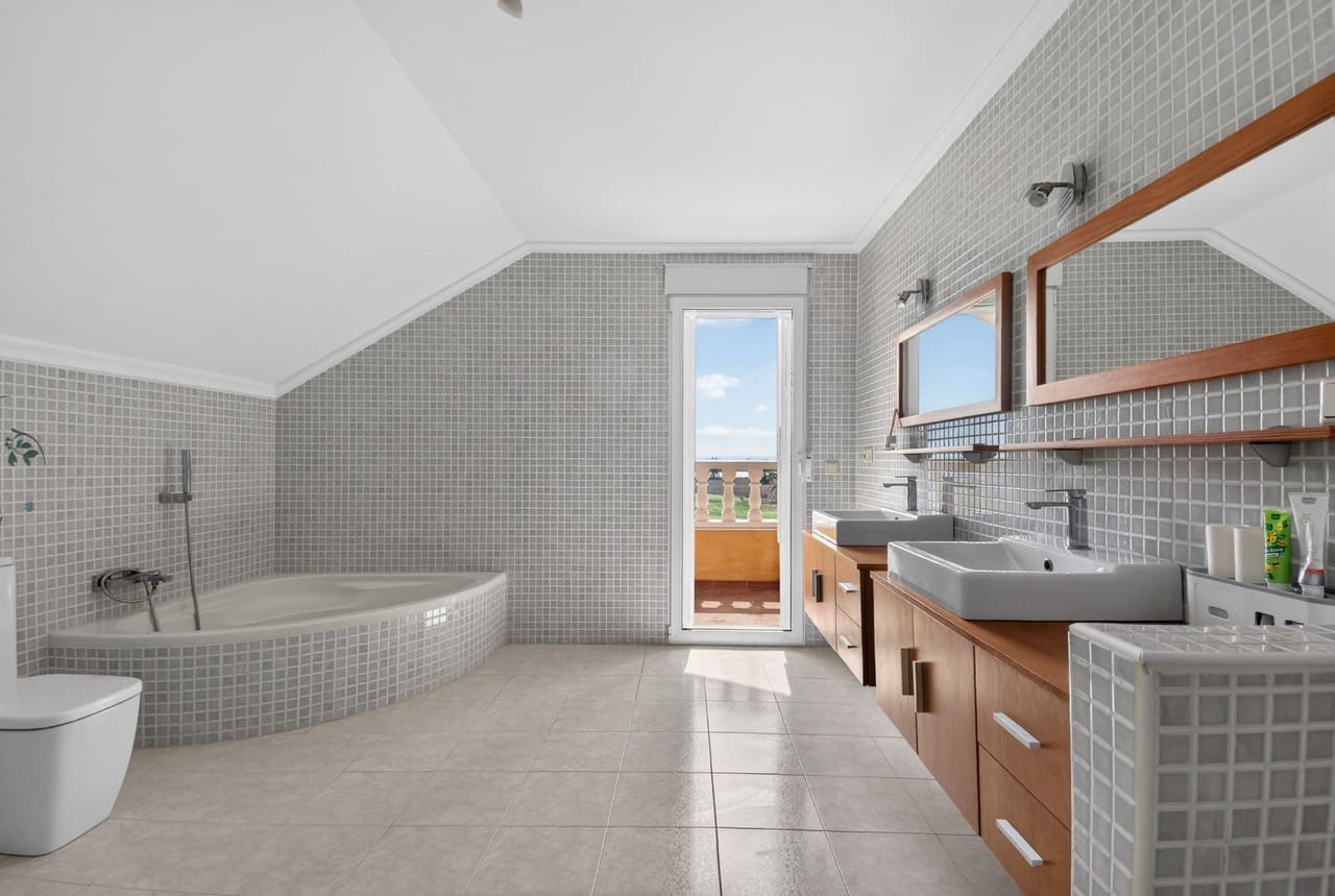 5 sovrum Finca/Hus på landet till salu i Elche / Elx med pool - 750 000 € (Ref: 9808552)