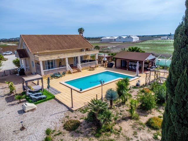 5 sovrum Finca/Hus på landet till salu i Elche / Elx med pool - 750 000 € (Ref: 9808552)